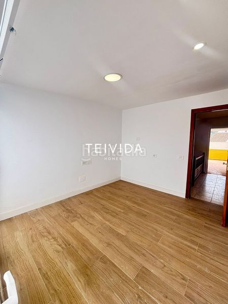 Foto 0dc60017-f692-48bf-a5a9-12b9824598d9. Pis amb aparcament a Valle San Lorenzo Arona