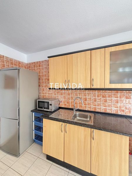 Foto 35a0e9e0-39ee-4e86-8dbf-d980072475ce. Pis amb aparcament a Valle San Lorenzo Arona