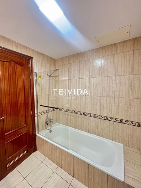 Foto 5d90c317-512c-4f02-b4c0-34f8154b703a. Pis amb aparcament a Valle San Lorenzo Arona