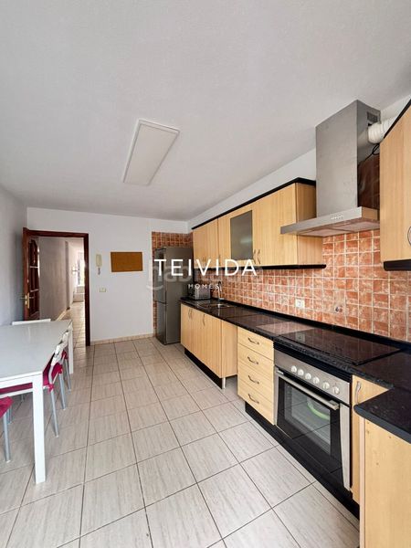 Foto 94524603-c803-4c97-8de8-94628fa2bd83. Pis amb aparcament a Valle San Lorenzo Arona