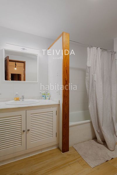 Foto ae05f110-1880-4a11-aebc-4518bac71fac. Edifici a Guía de Isora interior Guía de Isora