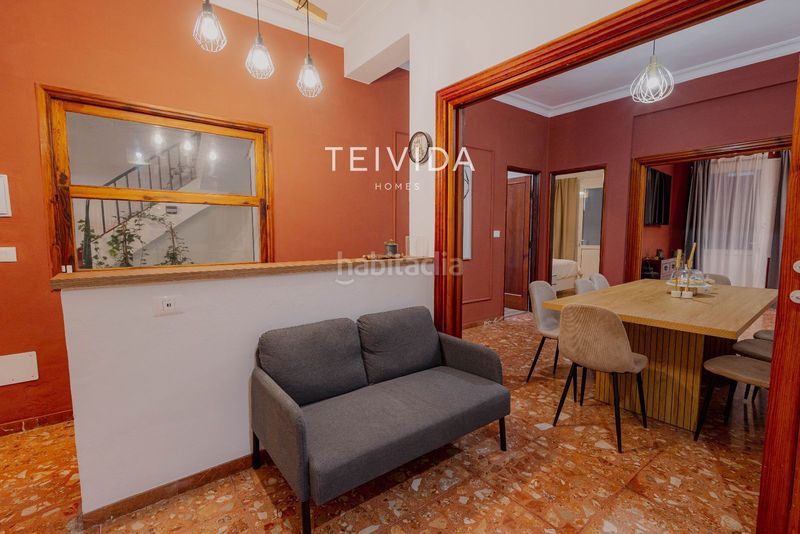 Foto f704c929-8fd5-49a6-8013-eb232380211a. Edifici a Guía de Isora interior Guía de Isora