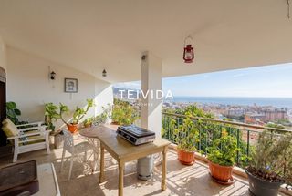 House  Barrio vistabella. Casa independiente con piscina, terrazas y vistas panor�micas al