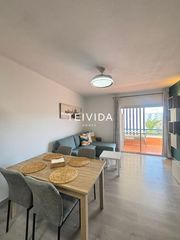 Location Appartement  Calle el pinque. Piso en alquiler con terraza, vistas al mar y piscina en playa p