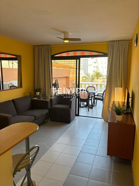 Foto 6702906a-54fc-4c84-8ac6-ed722cacd9fb. Rent flat with pool in Playa del Duque Adeje