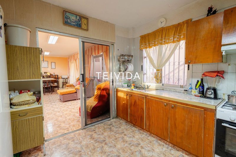 Foto c7a98d80-dbfd-4fbb-8c92-b86d2432d981. Xalet a Cabo Blanco Arona