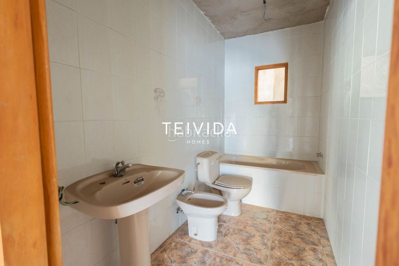Foto f9cc088c-b372-4320-af89-ffdb731bc1d1. Xalet a Cabo Blanco Arona