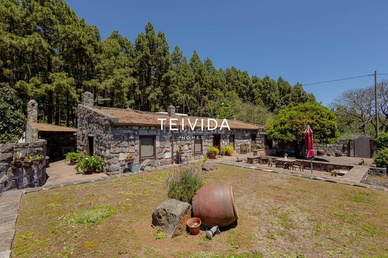 Foto 45fa087e-ad74-4199-9f27-73a0f27e6390. Chalet dans Barranco Hondo Candelaria