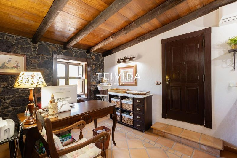 Foto c88266cb-36f2-492e-bf97-bbc8c006bc56. Chalet dans Barranco Hondo Candelaria