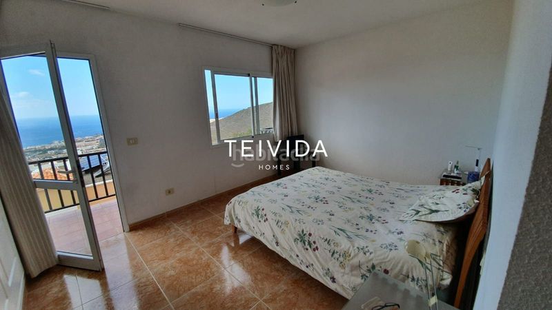Foto 184f47b5-e088-4297-9204-22a2a7f9b427. Casa adossada amb aparcament piscina a Torviscas Centro y Alto Adeje