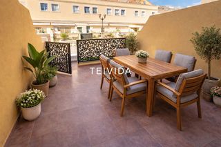 Lloguer Pis  Calle nuestra señora de la encarnación. Piso tipo tríplex de 3 dormitorios con terrazas, balcones y gara