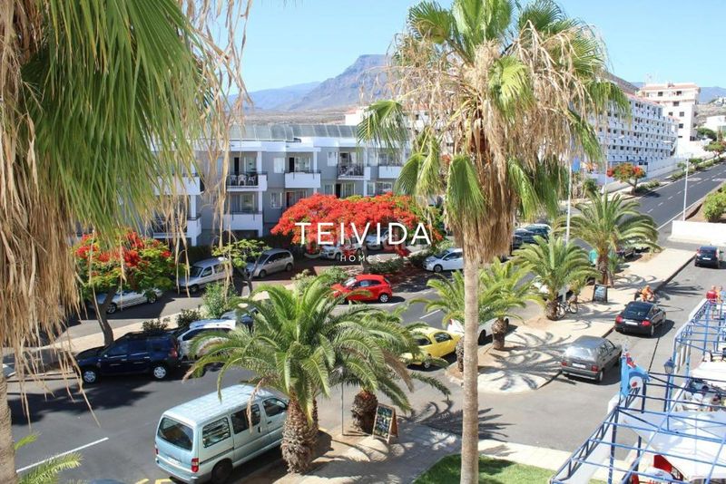 Foto 51f42590-da2c-4bf3-baad-781dbc2f8c65. Pis amb piscina a Los Cristianos Arona