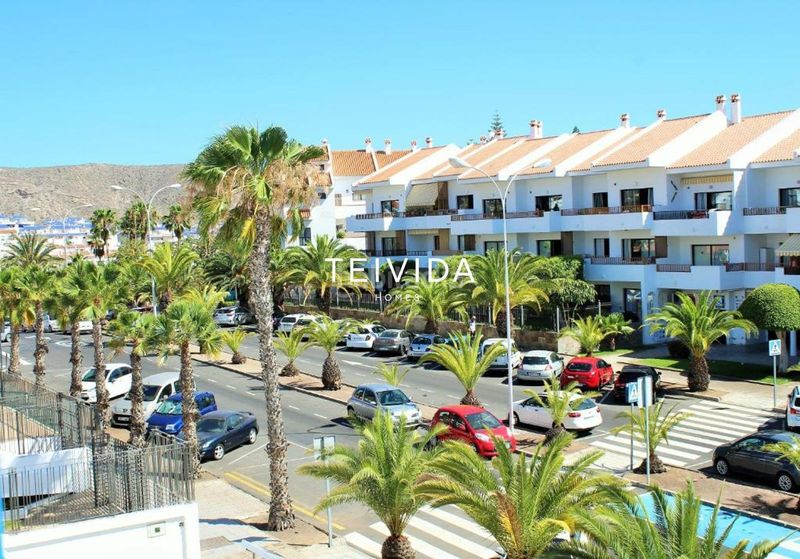 Foto a3b28be8-9ced-467e-8da9-e8b3e0d4d17f. Pis amb piscina a Los Cristianos Arona