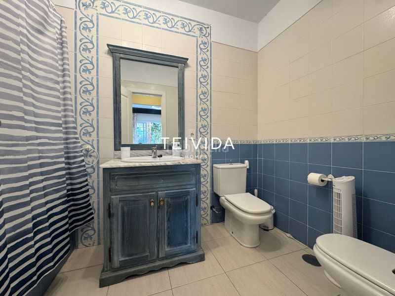 Foto f731b76d-2326-4c2a-8499-187ddd7f648d. Lloguer pis amb aparcament piscina a Los Cristianos Arona