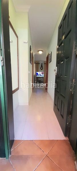 Foto 58fc77a8-ba6e-48fd-b2b7-2b77cd7c9a70. Casa amb aparcament a Las Rosas Arona