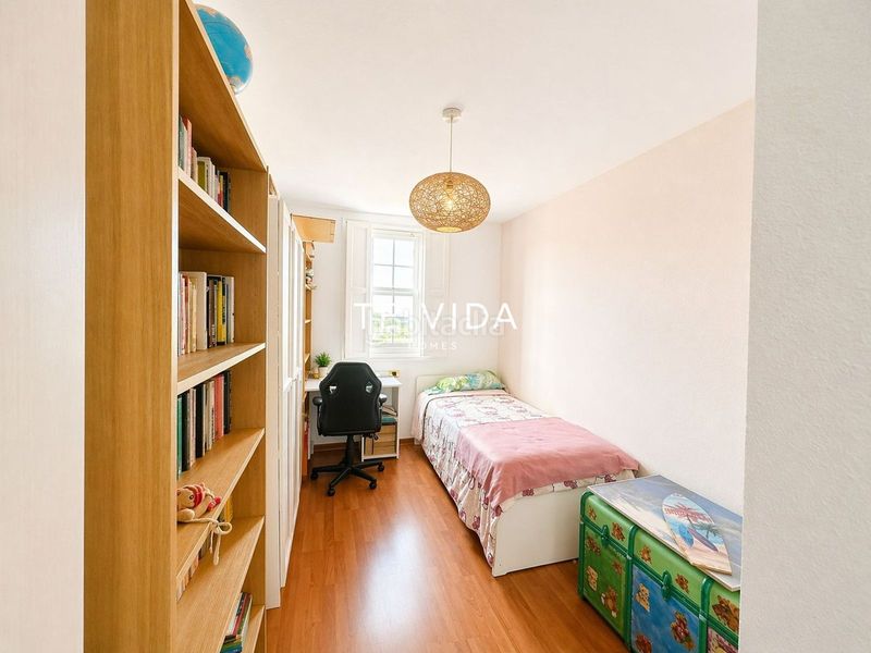 Foto 00ca3552-2ab8-4203-94f7-d4e2e10a83a5. Casa amb aparcament piscina a Las Rosas Arona