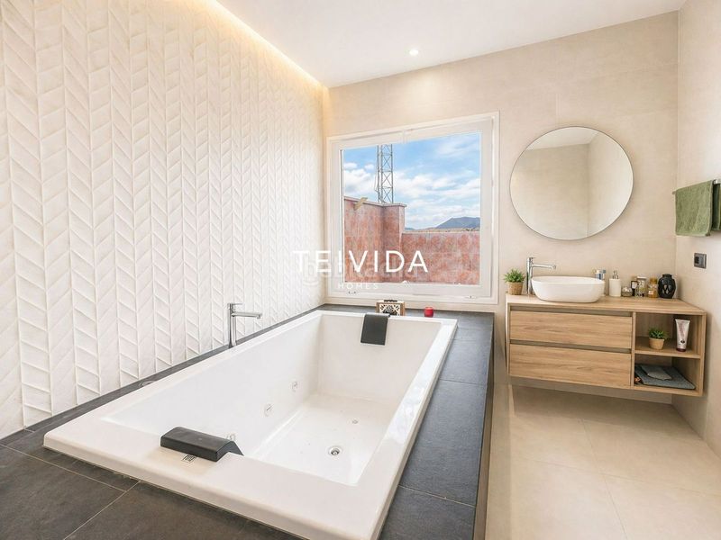 Foto 4d13901e-9b6e-4573-970d-f77a133b8bb0. Casa amb aparcament piscina a Las Rosas Arona