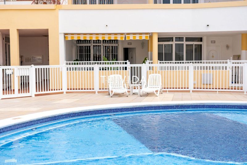 Foto 411d593c-420d-4bd8-890a-816821e64f77. Rent flat with pool in Callao Salvaje - Playa Paraíso Adeje