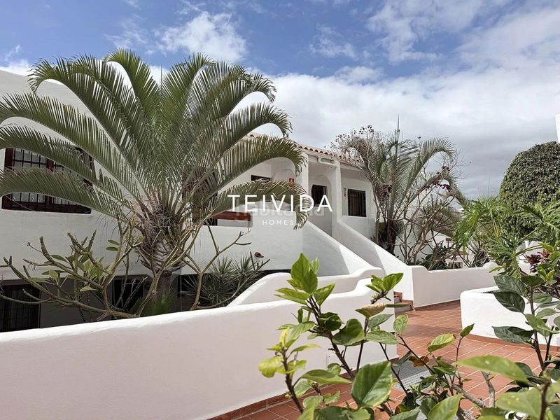 Foto f4eed601-614b-427e-acfc-2e62e697b158. Pis amb piscina a Los Cristianos Arona