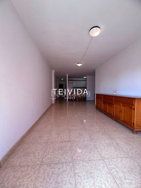 Foto f58ba2c1-fa24-449a-9666-9f4dc4b1731b. Pis amb aparcament a Las Galletas Arona
