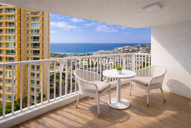 Foto 96f81377-370a-4891-adfd-16d492213698. Etagenwohnung mit pool in Playa de las Américas Arona