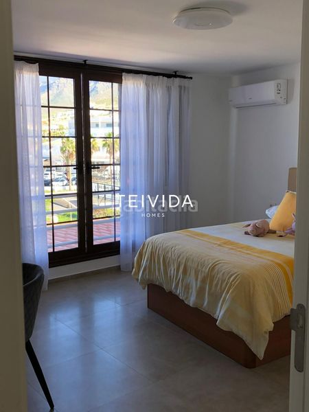 Foto bddf95ee-d233-4fcb-b522-afe897446b3d. Casa adossada amb aparcament piscina a San Eugenio Bajo Adeje