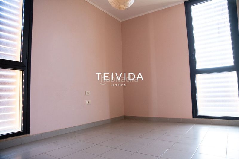 Foto a703f218-12ae-49c8-a19b-21c9417103b2. Appartamento con parcheggio in Guía de Isora interior Guía de Isora