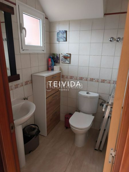 Foto 53528f8a-eb74-4e39-9760-8cd7ba734796. Casa adossada a Playa Fañabé Alto Adeje