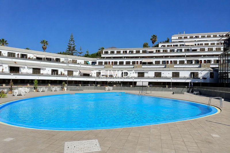 Foto f7c7178a-ce56-4ebe-abf2-56d1945cbdc7. Pis amb piscina a Torviscas Centro y Alto Adeje