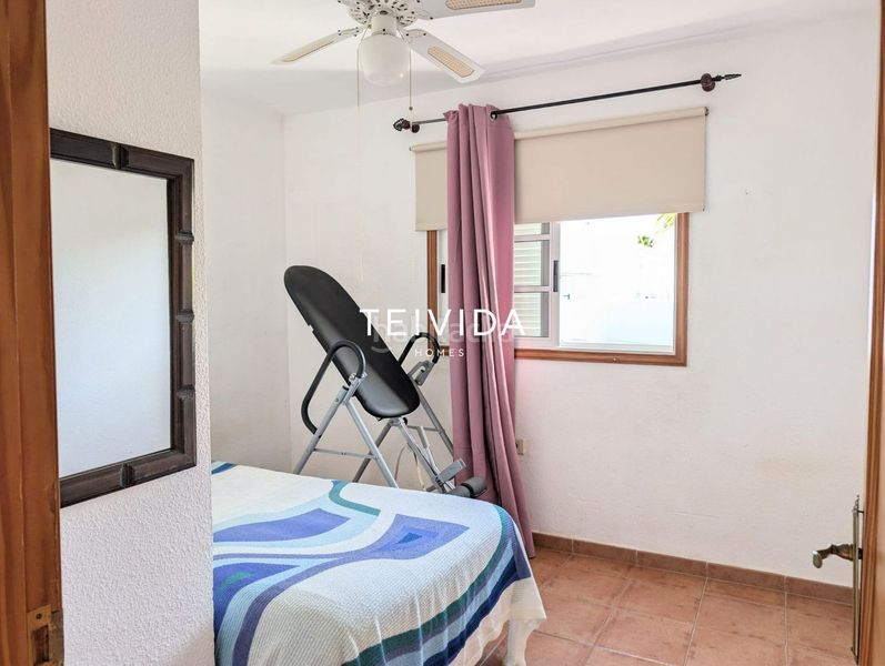 Foto a38f92a9-1b80-4ff5-8373-eec573c6be7b. Casa adossada amb piscina a Costa del Silencio Arona
