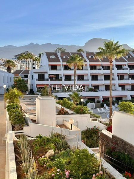 Foto cb83a4f0-4519-4944-a090-4009021022f6. Casa adossada amb piscina a Playa de las Américas Arona