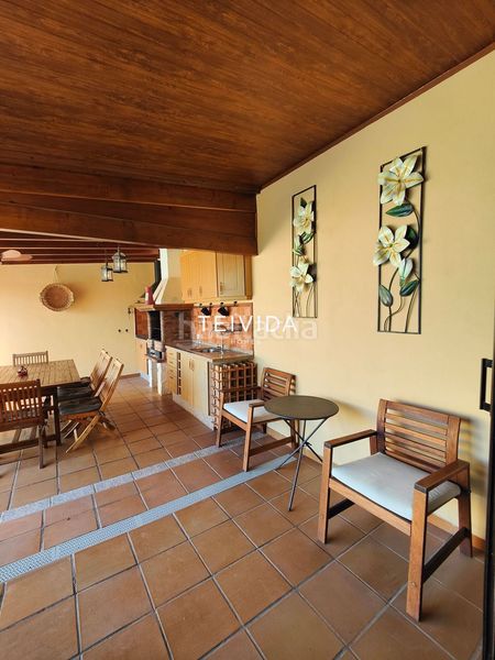Foto 4397614d-b2aa-4f6a-878e-5d6082237e3d. Casa adossada amb aparcament a Cuevecitas - Malpaís Candelaria