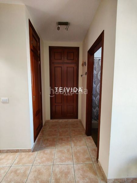 Foto 73d2db70-86b9-4a83-b7ed-93b86ae5c87d. Casa adossada amb aparcament a Cuevecitas - Malpaís Candelaria