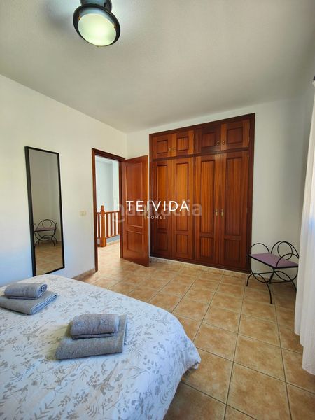 Foto 9818655e-eaaf-4112-8610-9d755b8799f9. Casa adossada amb aparcament a Cuevecitas - Malpaís Candelaria