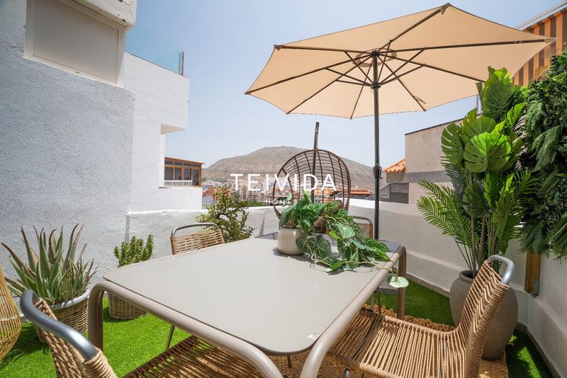 Foto c6ee4d8b-1c54-4421-aa47-d56ba07c765d. Pis amb aparcament piscina a Los Cristianos Arona