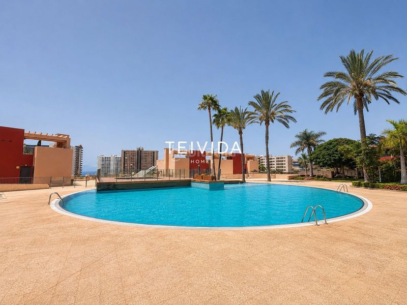 Foto e0b42a33-fb6c-4c09-8bfd-056a64634496. Rent flat with parking pool in Callao Salvaje - Playa Paraíso Adeje