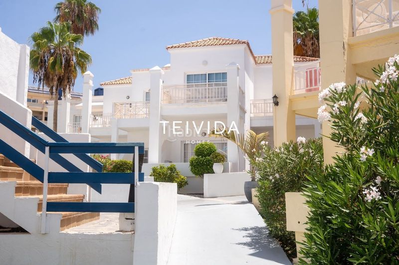 Foto 814456e1-e815-4f0a-89d9-1ba9ae62a952. Rent flat with pool in Playa de Fañabé Adeje