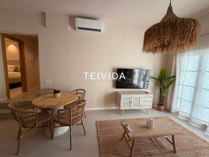 Foto 930789d2-5c1e-49f0-97e1-e1094af2ab1f. Rent flat with pool in Playa de Fañabé Adeje