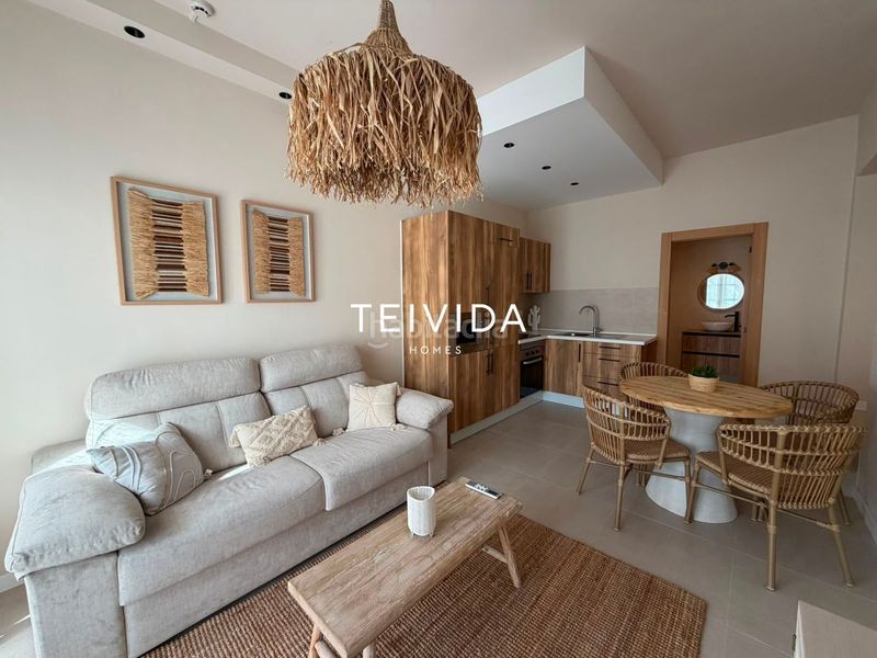 Foto 997d42bc-62c2-4244-a230-9d7ac81ef4f6. Rent flat with pool in Playa de Fañabé Adeje