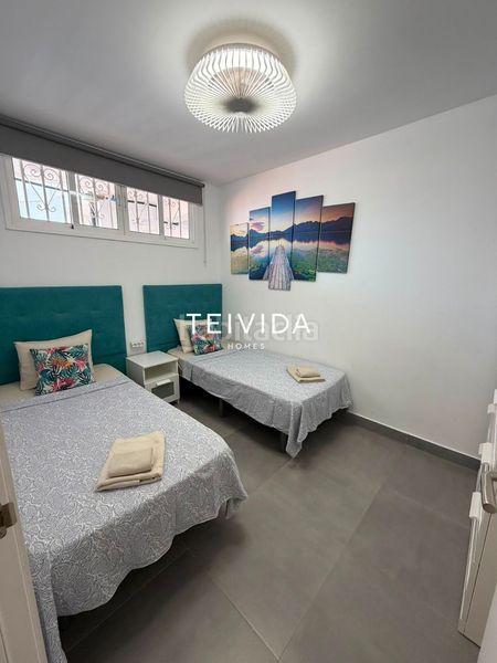 Foto c5655727-ae45-4058-aa0d-7e9552467e80. Pis amb piscina a Los Cristianos Arona