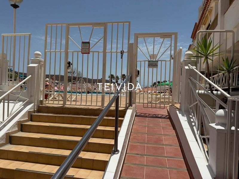 Foto cb74ddc4-a184-470a-8ce5-8624640b50d6. Pis amb piscina a Los Cristianos Arona