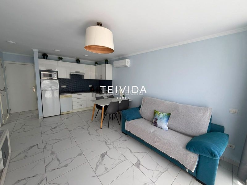 Foto d0d96d75-5cdd-4158-9326-6ce1e11c4bf5. Flat with pool in Playa de las Américas Adeje