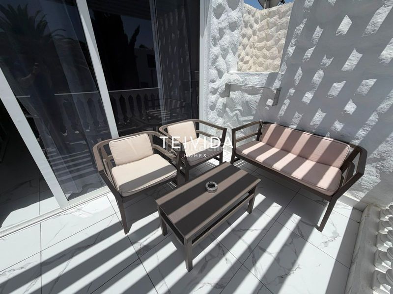 Foto d1801ef4-9ac3-48bd-a696-82e81fc06692. Flat with pool in Playa de las Américas Adeje