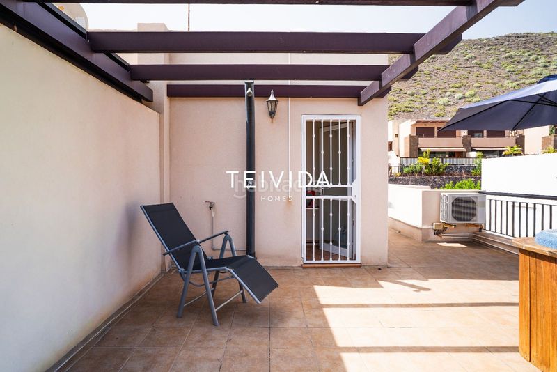 Foto 7250f72d-0c4c-4728-b2e0-3fa6277ca426. Maison jumelée avec parking dans Fañabé - Ifonche y Benítez Adeje