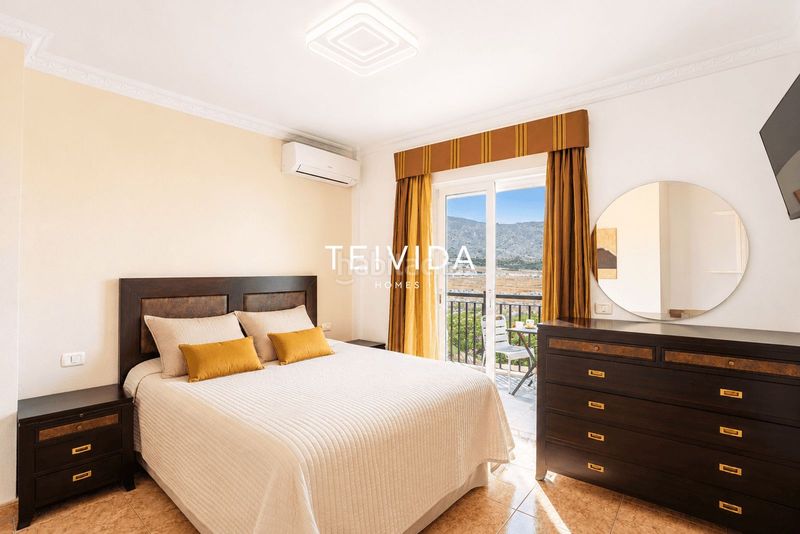 Foto fedeb4ef-2064-4717-bc28-f88307450d97. Maison jumelée avec parking dans Fañabé - Ifonche y Benítez Adeje