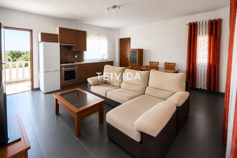 Foto a19f06a0-c858-4a99-a69d-81e9d35af3c9. House with pool in Arafo