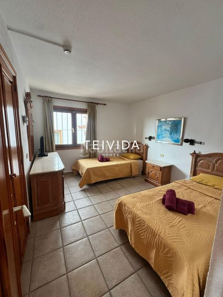 Foto a22d546f-65bd-4356-ae25-b8c51956eed4. Pis amb piscina a Los Cristianos Arona