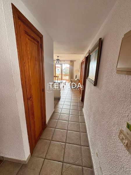 Foto e6701425-b7fa-4437-9ba1-72985c06c6b0. Pis amb piscina a Los Cristianos Arona