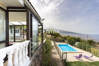 Casa  Camino candelaria. Casa de campo en santa úrsula con piscina privada y amplia parce
