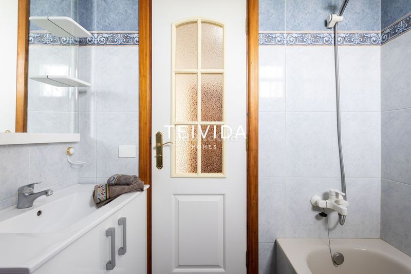 Foto 2bd0bcc5-61c7-48c1-8930-41a685387aa6. Casa amb aparcament piscina a La Vera - El Farrobillo - Tosca de Ana María Santa Úrsula